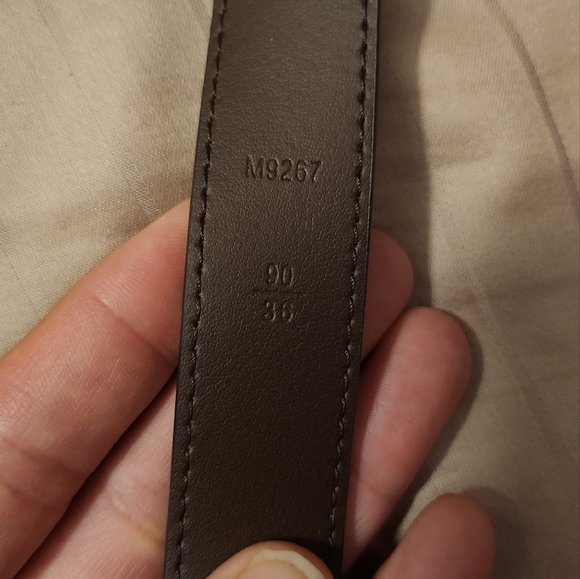 Authentic Women's Louis Vuitton Belt 25MM - Picture 6 of 7